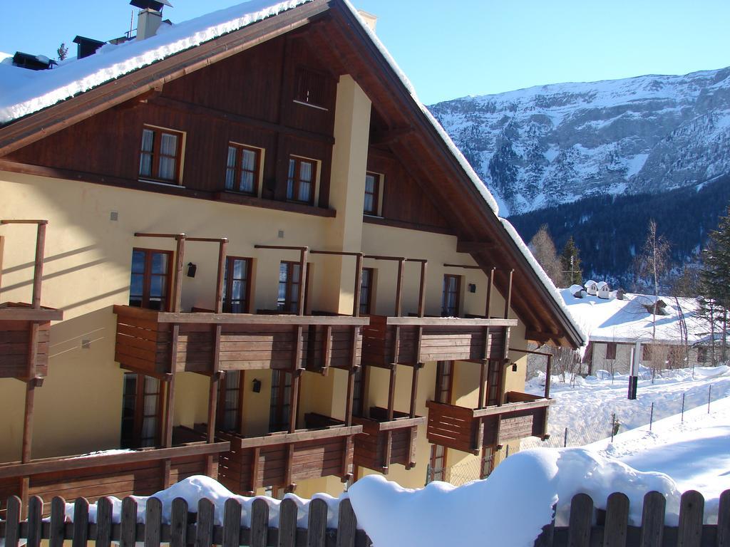 Nevesole Folgarida Resort Aparthotel Extérieur photo