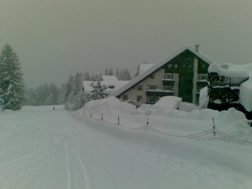 Nevesole Folgarida Resort Aparthotel Extérieur photo