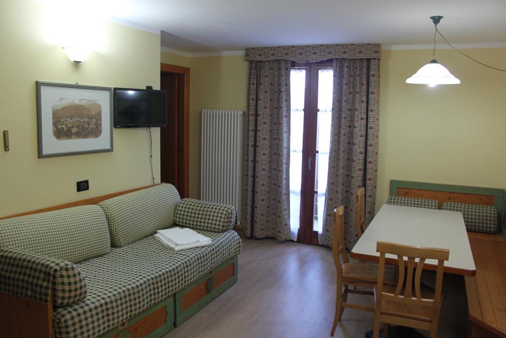 Nevesole Folgarida Resort Aparthotel Extérieur photo