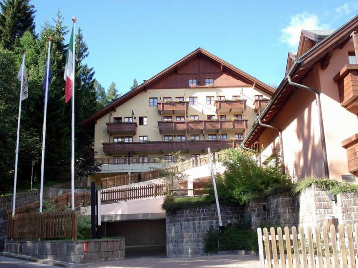 Nevesole Folgarida Resort Aparthotel Extérieur photo